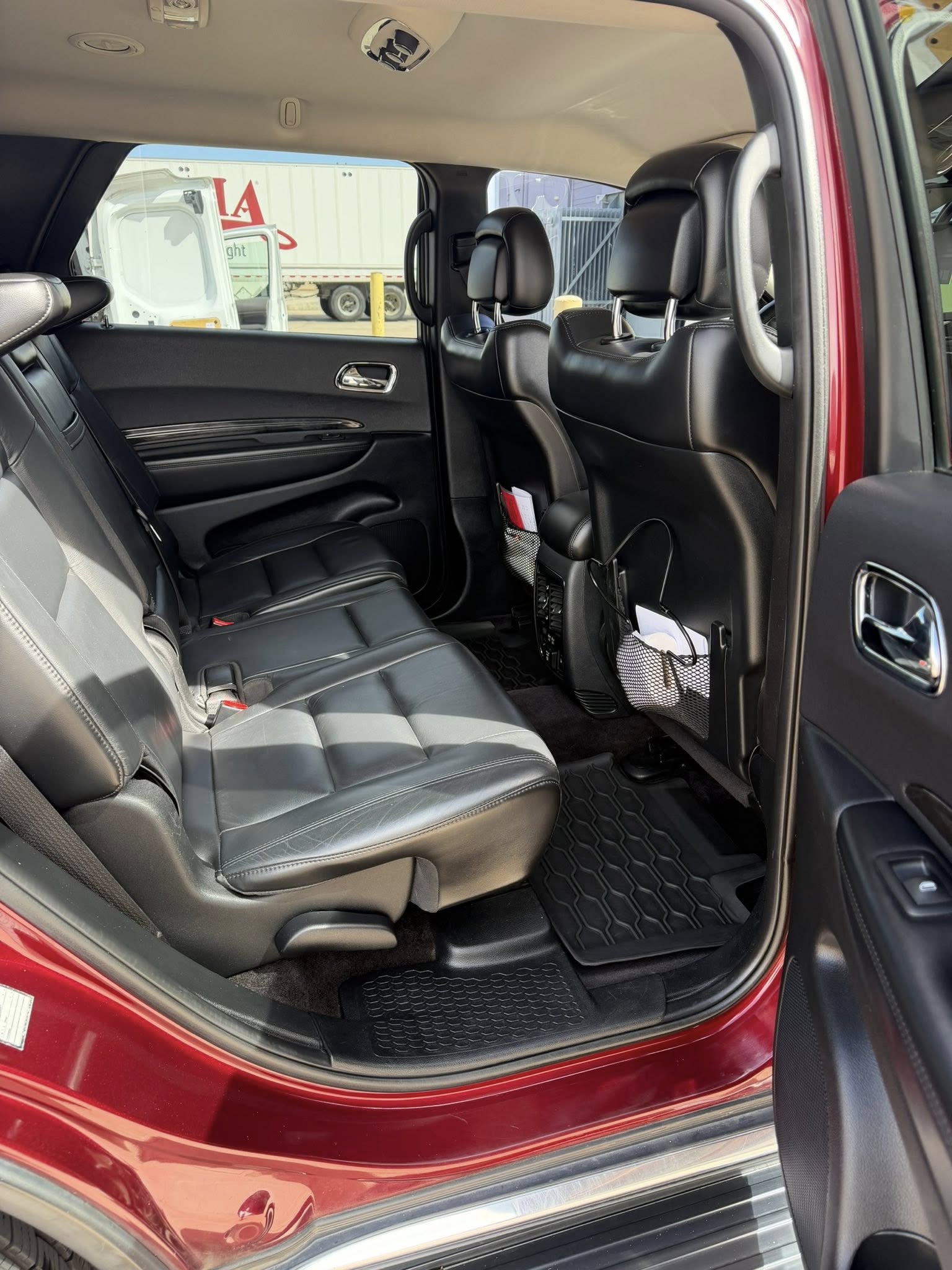 Fully Detailed Dodge Durango detail photo 7